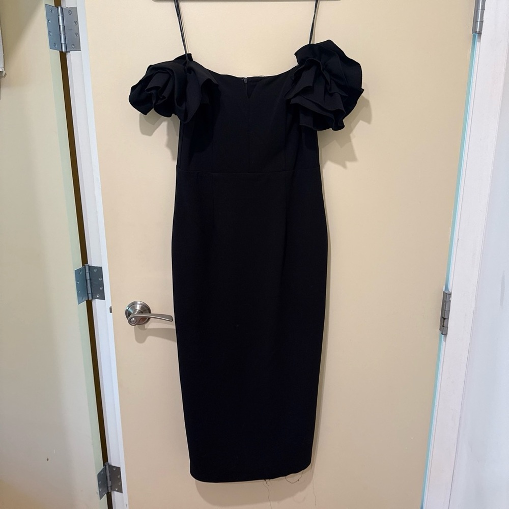 Elliatt Black Off-Shoulder Midi Dress with Ruffle Sleeves